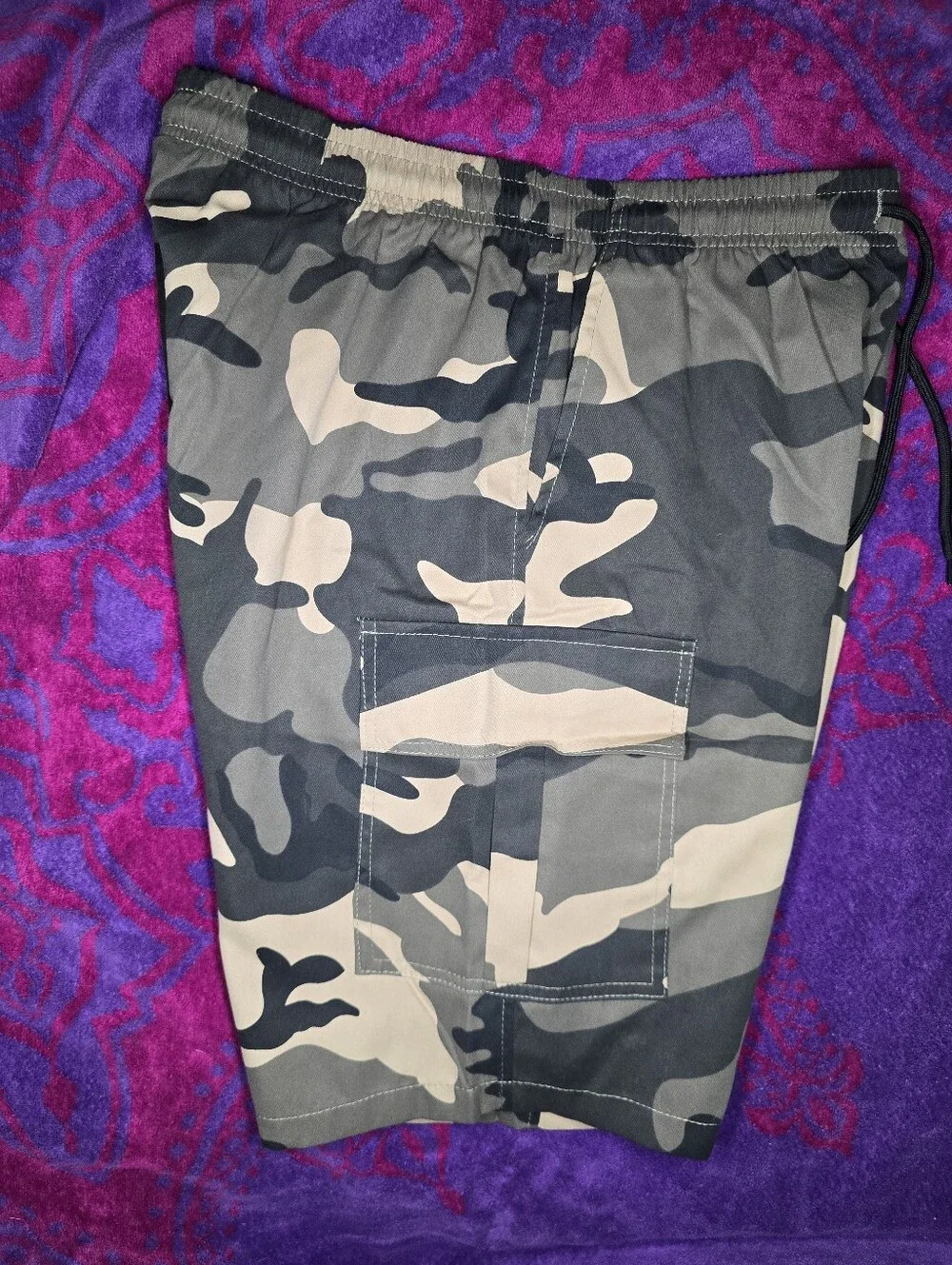 NWOT HKS by Boris-Lightweight Cargo Shorts-Mens MEDIUM-Army Green/Black/Tan Camo